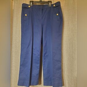 Talbots SZ 10 Navy Blue Capri with pockets & gold buttons Slacks